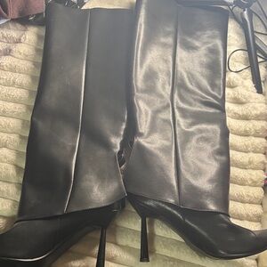 Elegant Black Heeled Women's Boots